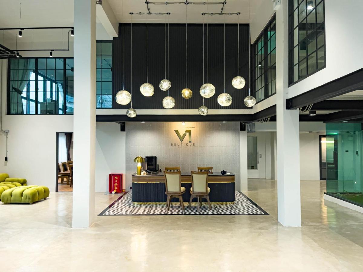 V1 Boutique Hotel Kanchanaburi Ngoại thất bức ảnh